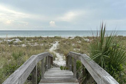 Townhouse in Boca Grande, Florida 3 bedrooms, 180.97 sq.m. № 1586578 - photo 5