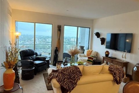Condominio en venta en Hollywood, Florida, 2 dormitorios, 108.14 m2 № 1973970 - foto 5