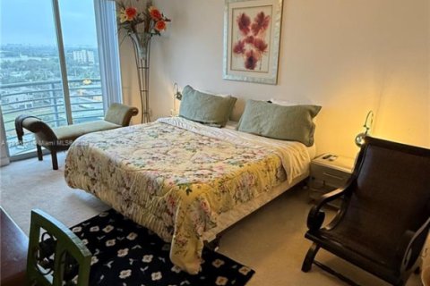 Condominio en venta en Hollywood, Florida, 2 dormitorios, 108.14 m2 № 1973970 - foto 16