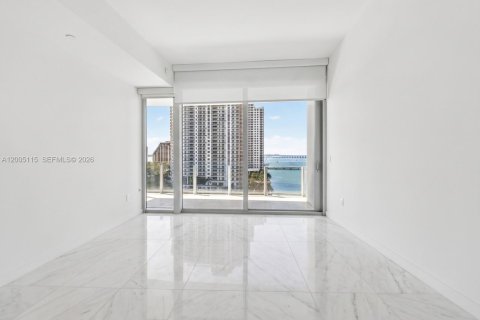 Copropriété à vendre à Miami, Floride: 2 chambres, 136.94 m2 № 2145676 - photo 4