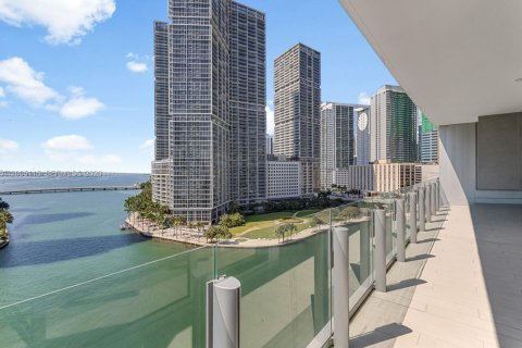 Copropriété à vendre à Miami, Floride: 2 chambres, 136.94 m2 № 2145676 - photo 14
