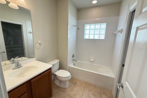 Townhouse in Orlando, Florida 3 bedrooms, 156.08 sq.m. № 1918510 - photo 11