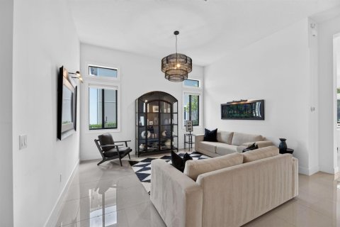 Villa ou maison à vendre à Parkland, Floride: 5 chambres, 319.86 m2 № 2394777 - photo 9