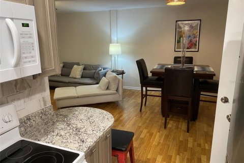 Condo in New Smyrna Beach, Florida, 2 bedrooms  № 1204719 - photo 28