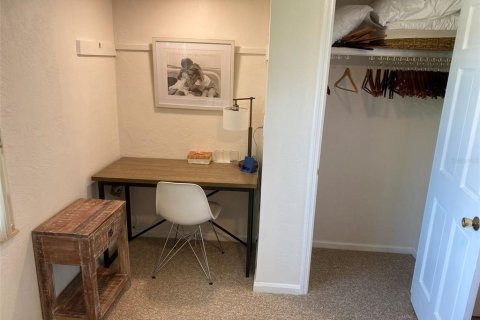 Condo in New Smyrna Beach, Florida, 2 bedrooms  № 1204719 - photo 12