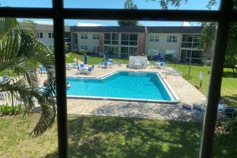 Condo in New Smyrna Beach, Florida, 2 bedrooms  № 1204719 - photo 3