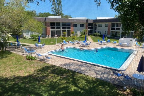 Condo in New Smyrna Beach, Florida, 2 bedrooms  № 1204719 - photo 4