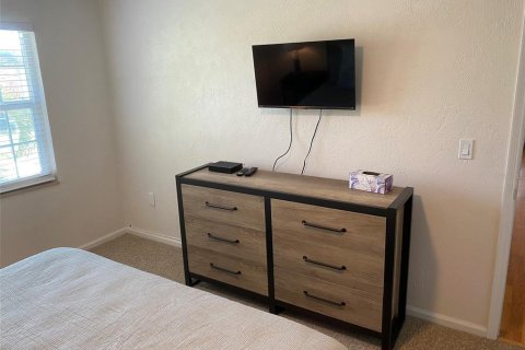 Condo in New Smyrna Beach, Florida, 2 bedrooms  № 1204719 - photo 8