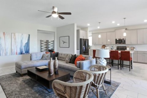 Casa en venta en Clermont, Florida, 4 dormitorios, 235.23 m2 № 2384281 - foto 4