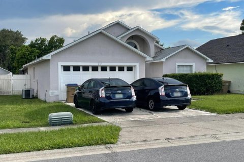 House in Kissimmee, Florida 3 bedrooms, 124.86 sq.m. № 1894522 - photo 2