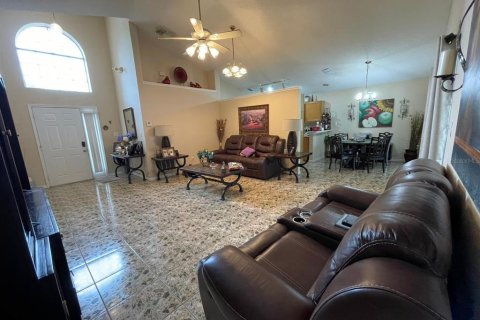House in Kissimmee, Florida 3 bedrooms, 124.86 sq.m. № 1894522 - photo 6