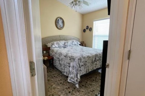 House in Kissimmee, Florida 3 bedrooms, 124.86 sq.m. № 1894522 - photo 24