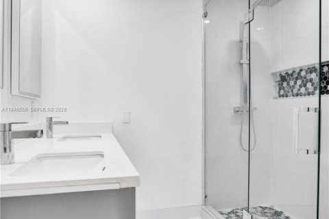 Touwnhouse à vendre à Deerfield Beach, Floride: 3 chambres, 127.83 m2 № 2005226 - photo 24