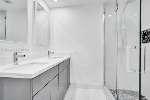 Touwnhouse à vendre à Deerfield Beach, Floride: 3 chambres, 127.83 m2 № 2005226 - photo 23