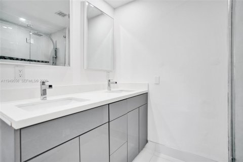 Touwnhouse à vendre à Deerfield Beach, Floride: 3 chambres, 127.83 m2 № 2005226 - photo 26