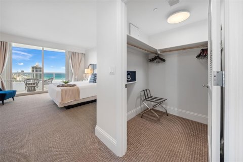 Condo in Miami Beach, Florida, 1 bedroom  № 2022950 - photo 16