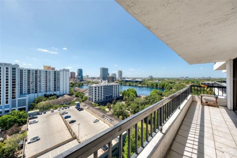 Copropriété à vendre à Orlando, Floride: 2 chambres, 121.14 m2 № 1666205 - photo 8