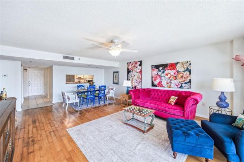 Copropriété à vendre à Orlando, Floride: 2 chambres, 121.14 m2 № 1666205 - photo 22