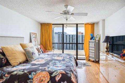 Copropriété à vendre à Orlando, Floride: 2 chambres, 121.14 m2 № 1666205 - photo 3
