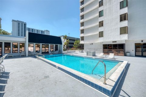 Copropriété à vendre à Orlando, Floride: 2 chambres, 121.14 m2 № 1666205 - photo 13