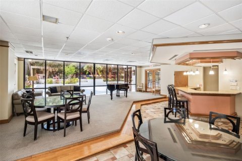 Copropriété à vendre à Orlando, Floride: 2 chambres, 121.14 m2 № 1666205 - photo 12
