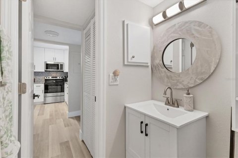 Condominio en venta en Sarasota, Florida, 1 dormitorio, 74.32 m2 № 1902265 - foto 22