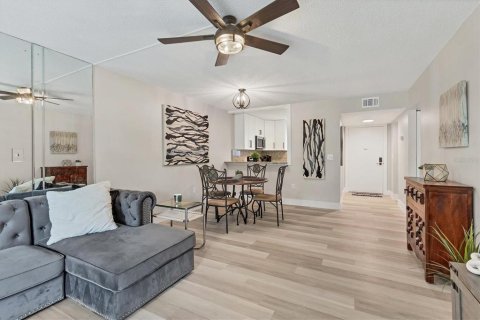 Condominio en venta en Sarasota, Florida, 1 dormitorio, 74.32 m2 № 1902265 - foto 8