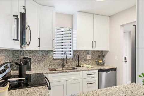Condominio en venta en Sarasota, Florida, 1 dormitorio, 74.32 m2 № 1902265 - foto 10
