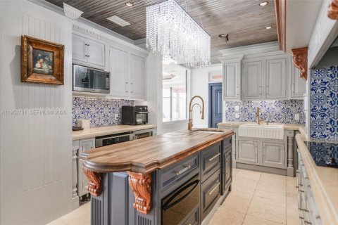 Condominio en venta en Aventura, Florida, 3 dormitorios, 409.7 m2 № 2008582 - foto 18