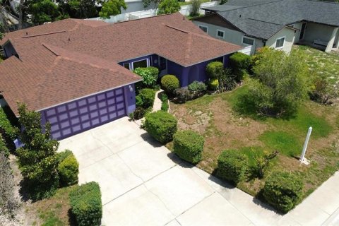 Casa en venta en Port Richey, Florida, 3 dormitorios, 133.31 m2 № 2223082 - foto 2