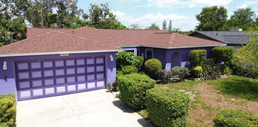 Casa en Port Richey, Florida 3 dormitorios, 133.31 m2 № 2223082