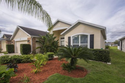 House in Davenport, Florida 4 bedrooms, 171.78 sq.m. № 1536625 - photo 1