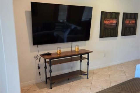 Villa ou maison à louer à Kissimmee, Floride: 2 chambres, 142.98 m2 № 2097758 - photo 26