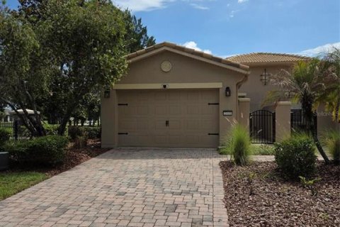 Villa ou maison à louer à Kissimmee, Floride: 2 chambres, 142.98 m2 № 2097758 - photo 6