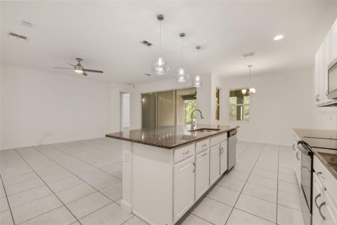 Купить виллу или дом в Орландо, Флорида 3 комнаты, 291.71м2, № 2230259 - фото 8