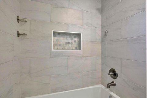 Casa en venta en Largo, Florida, 2 dormitorios, 122.82 m2 № 2383456 - foto 14