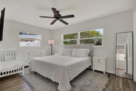 Casa en venta en Largo, Florida, 2 dormitorios, 122.82 m2 № 2383456 - foto 12