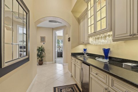 House in Port St. Lucie, Florida 4 bedrooms, 369.47 sq.m. № 2078267 - photo 27
