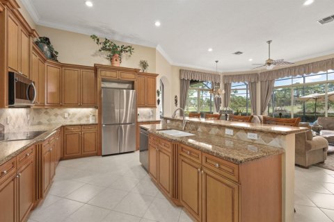 House in Port St. Lucie, Florida 4 bedrooms, 369.47 sq.m. № 2078267 - photo 21