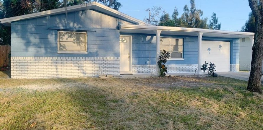 House in Holiday, Florida 2 bedrooms, 80.27 sq.m. № 1910898