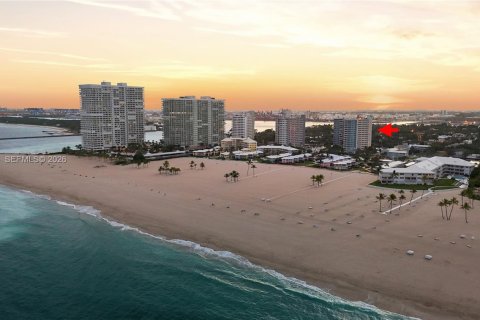 Condo in Fort Lauderdale, Florida, 1 bedroom  № 1995721 - photo 17