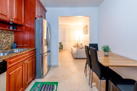 Immobilier commercial à vendre à Miami, Floride № 1861781 - photo 19