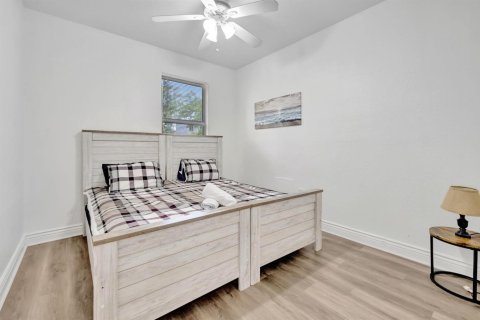 Villa ou maison à vendre à Fort Lauderdale, Floride: 4 chambres, 184.5 m2 № 2241882 - photo 22