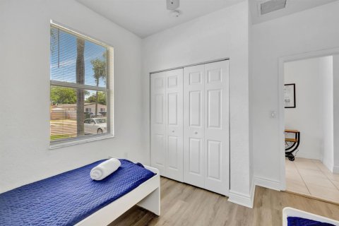 Villa ou maison à vendre à Fort Lauderdale, Floride: 4 chambres, 184.5 m2 № 2241882 - photo 21