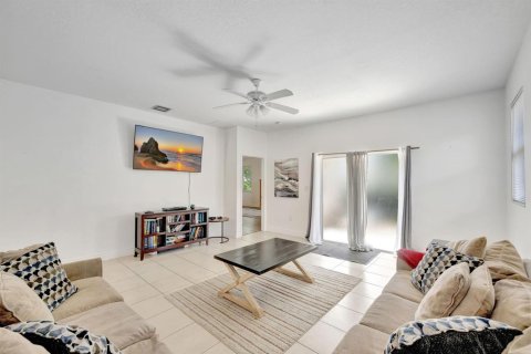 Villa ou maison à vendre à Fort Lauderdale, Floride: 4 chambres, 184.5 m2 № 2241882 - photo 15