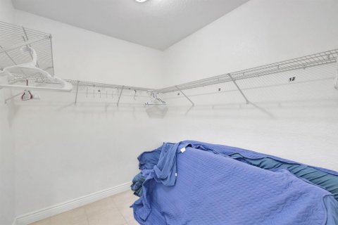 Villa ou maison à vendre à Fort Lauderdale, Floride: 4 chambres, 184.5 m2 № 2241882 - photo 29