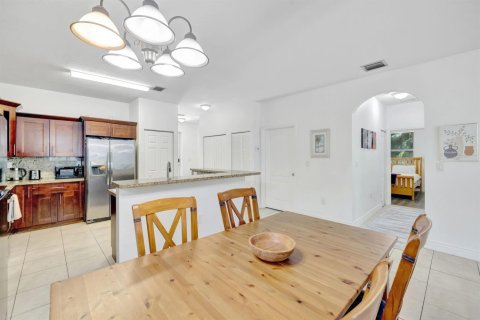 Villa ou maison à vendre à Fort Lauderdale, Floride: 4 chambres, 184.5 m2 № 2241882 - photo 10
