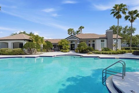 Appartement à louer à North Port, Floride: 1 chambre, 63.82 m2 № 2204936 - photo 2