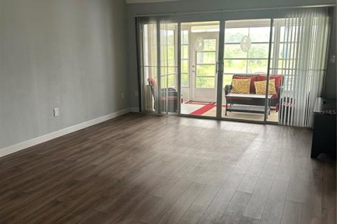 Copropriété à louer à Apopka, Floride: 2 chambres, 91.04 m2 № 2113374 - photo 3