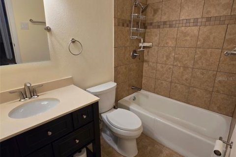 Copropriété à louer à Apopka, Floride: 2 chambres, 91.04 m2 № 2113374 - photo 13